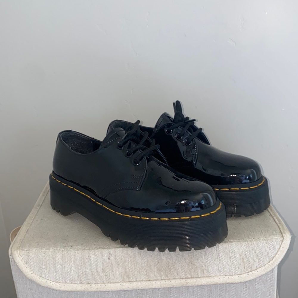 Platform Patent leather docs